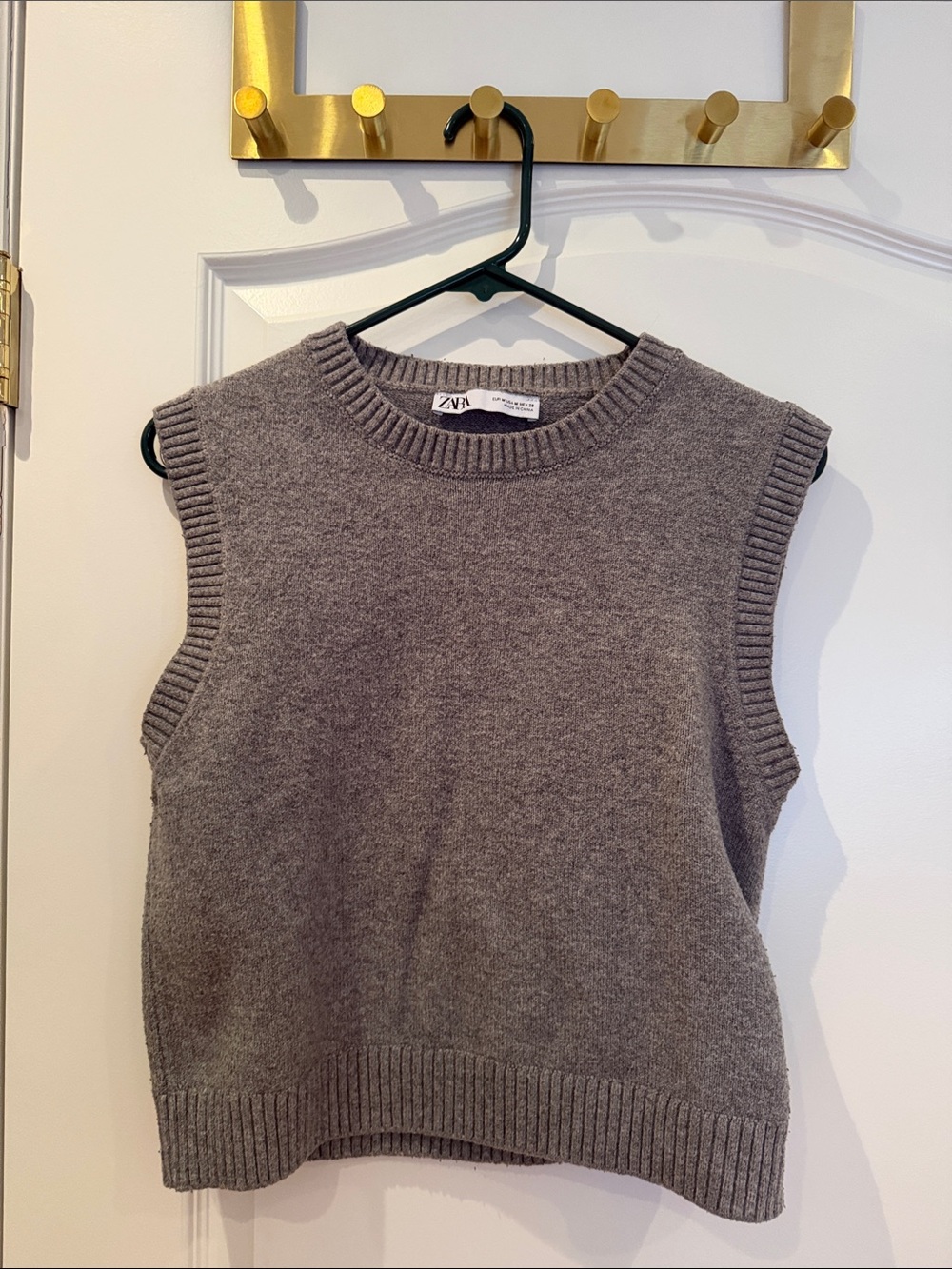 Zara grey Crewneck Sleeveless Knit Vest